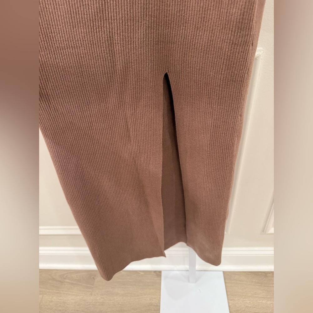 Abercrombie & Fitch Brown Ribbed Long Sleeve Sheath Dress - Picture 4 of 5